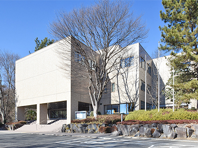 進路相談会 in 山梨｜英国国立エセックス大学公認国際教育提携校 SAK University東京イノベーションキャンパス -コンピュータサイエンス×AIエンジニアリング専攻学科-